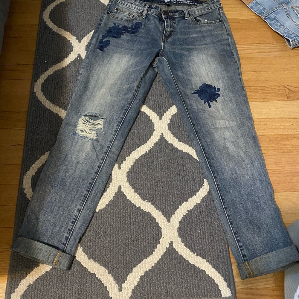 mom jeans